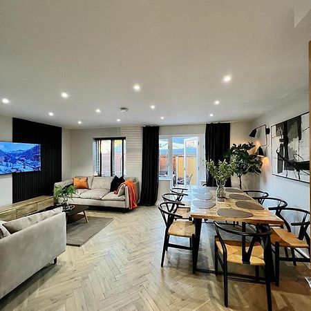 Charming 3-Bed House With 1 Parking Space Canterbury Luaran gambar