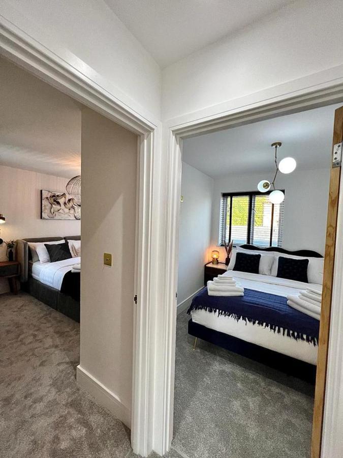 Charming 3-Bed House With 1 Parking Space Canterbury Luaran gambar