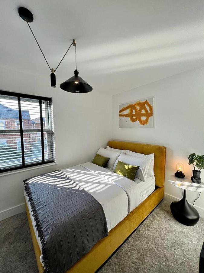 Charming 3-Bed House With 1 Parking Space Canterbury Luaran gambar